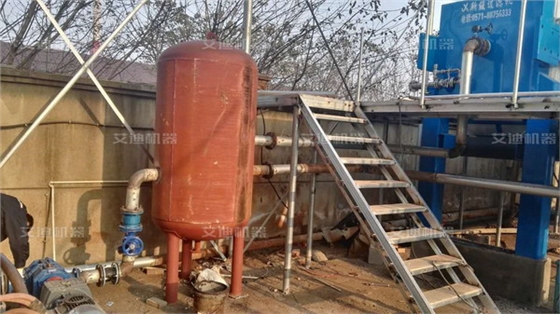 污泥处理设备费用比较离心脱水机、带式压滤机、板框压滤机 污泥处理设备费用比较离心脱水机、带式压滤机、板框压滤机