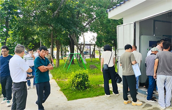 中山市民众街道治水办带沙仔村村民代表考察参观大排村真空排水系统.jpg 中山市民众街道治水办带沙仔村村民代表考察参观大排村真空排水系统.jpg