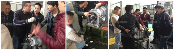 尊龙凯时机器技术人员指导学员.jpg 尊龙凯时机器技术人员指导学员.jpg