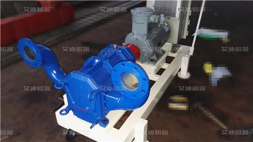 尊龙凯时泵车.jpg 尊龙凯时泵车.jpg