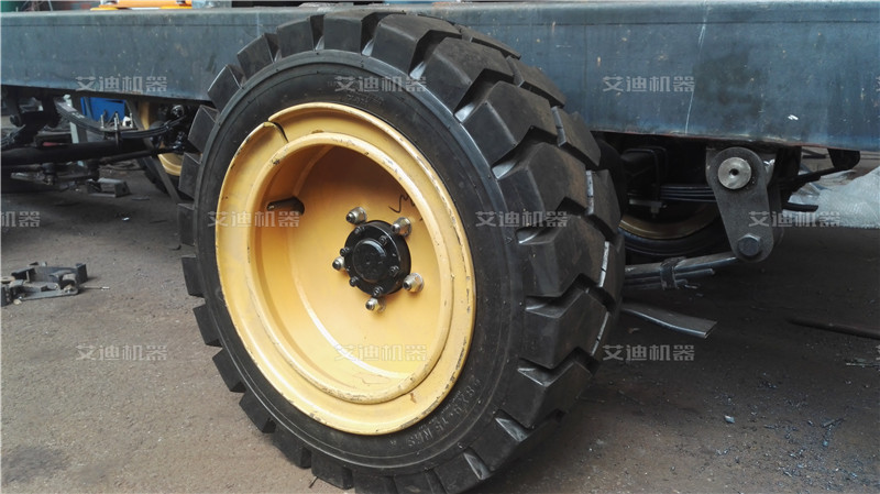 抢险救灾移动电源泵站实心轮胎.jpg 抢险救灾移动电源泵站实心轮胎.jpg