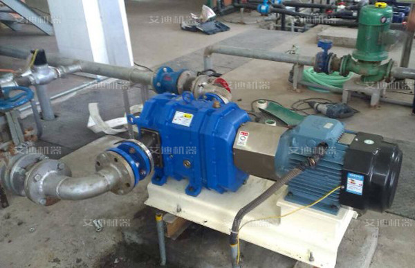 转子泵尊龙凯时机器使用现场.jpg 转子泵尊龙凯时机器使用现场.jpg