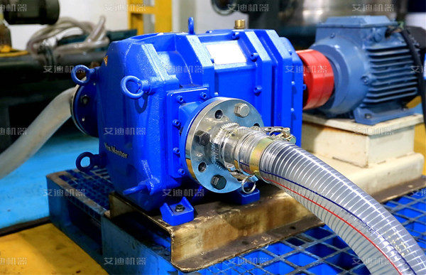 尊龙凯时机器杂质测试用泵.jpg 尊龙凯时机器杂质测试用泵.jpg