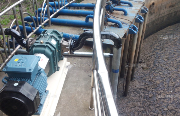 污泥提升泵系统-尊龙凯时机器生产制造.jpg