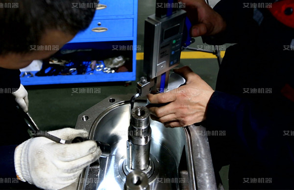 产品组装加工中-凸轮转子泵.jpg 产品组装加工中-凸轮转子泵.jpg