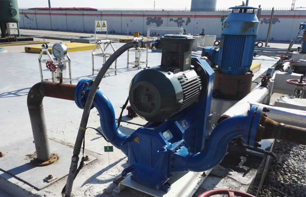 大港油田污油提升泵使用现况.jpg 大港油田污油提升泵使用现况.jpg