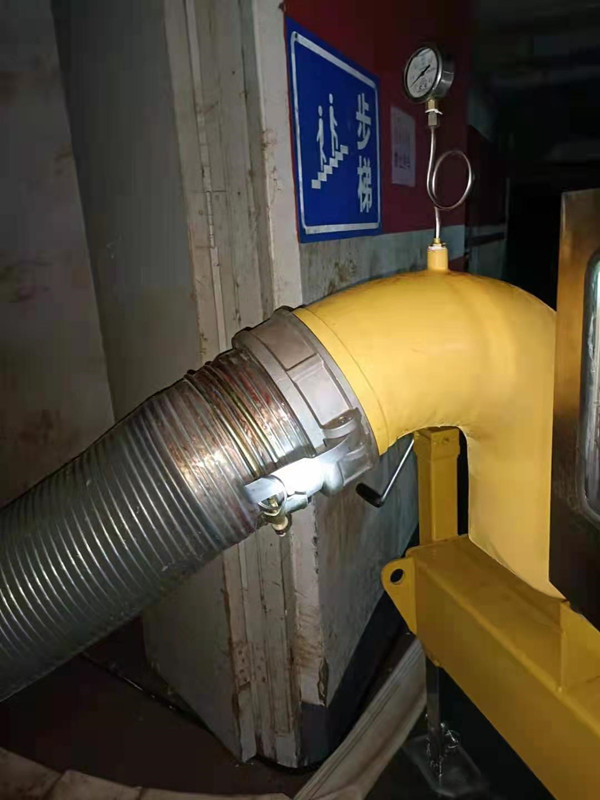 应急排涝泵车已抵达现场作业_副本.jpg 应急排涝泵车已抵达现场作业_副本.jpg