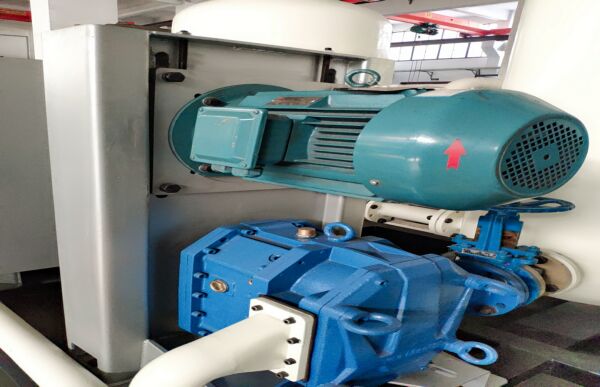 MYXJ_20201222101941370_fast.jpg MYXJ_20201222101941370_fast.jpg