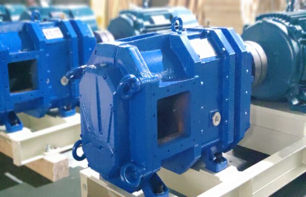 排污泵组装中心尊龙凯时.jpg 排污泵组装中心尊龙凯时.jpg