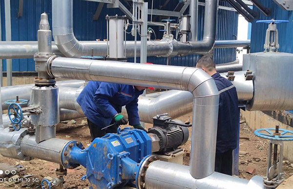 污水输送泵现场调试图.jpg 污水输送泵现场调试图.jpg